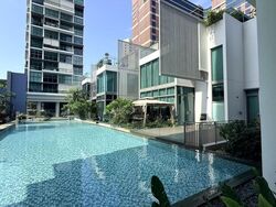 Marine Blue (D15), Condominium #634433311